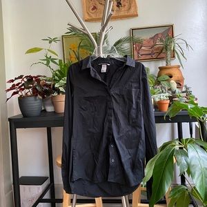 H&M black button up blouse